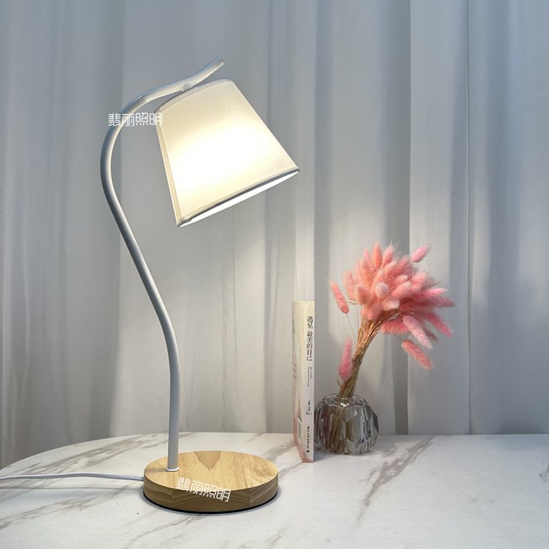 ArcGlow Twist – Adjustable Curved Desk Lamp with Wooden Base, Black or White
