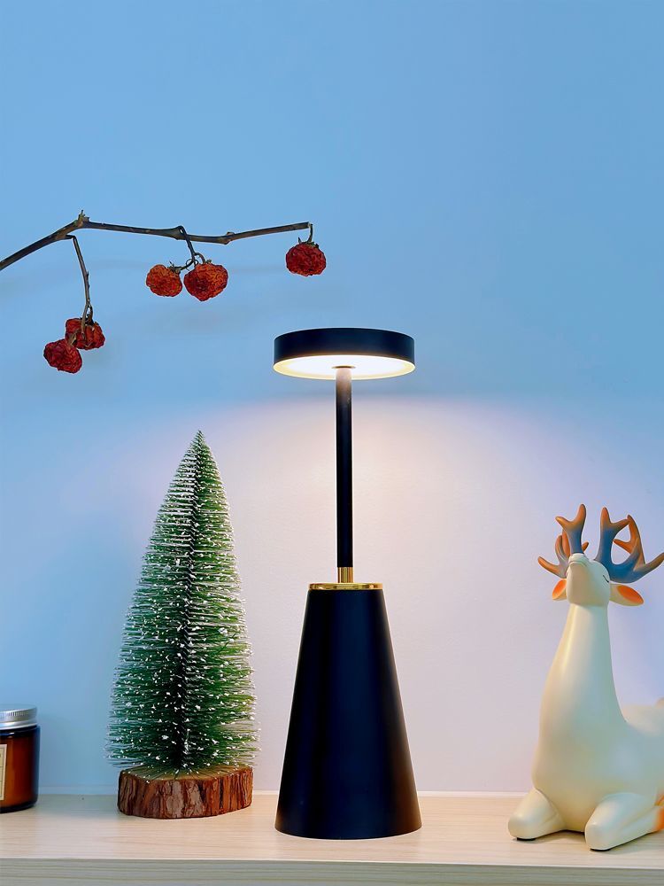 Lumora Swirl – Modern Spiral LED Lamp | Stylish Ambient Lighting